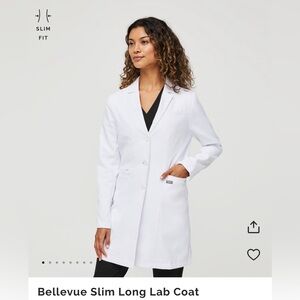 NWT FIGS Bellevue Slim White Long Lab Coat - Small